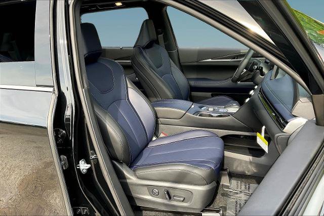 Certified 2026 INFINITI QX60 Sport AWD/4WD image 28