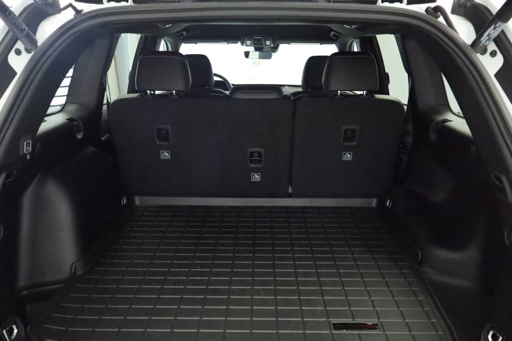 Used 2025 Jeep Grand Cherokee Limited w/ Trailer Tow Package image 21