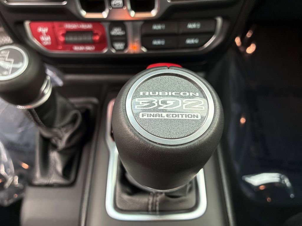 Used 2024 Jeep Wrangler Unlimited Rubicon 392 AWD/4WD image 14