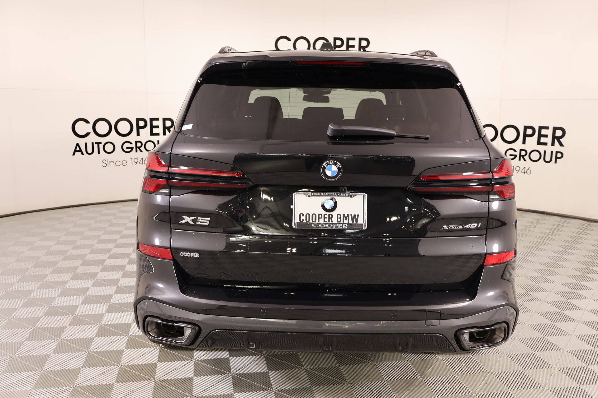 New 2026 BMW X5 xDrive40i w/ M Sport Package AWD/4WD image 23