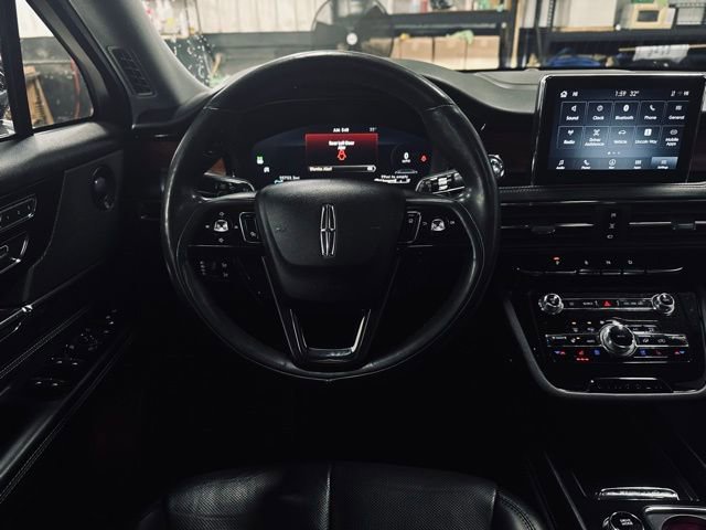 Used 2021 Lincoln Corsair Reserve w/ Equipment Group 201A image 26