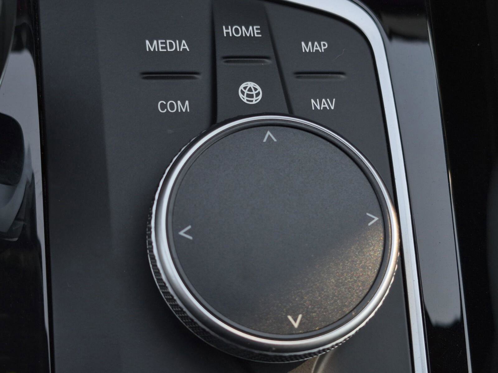 Certified 2024 BMW X3 sDrive30i w/ Convenience Package w/ZPA image 31