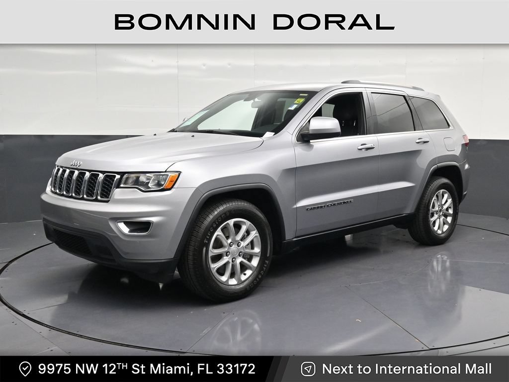 Used 2021 Jeep Grand Cherokee Laredo RWD image 1