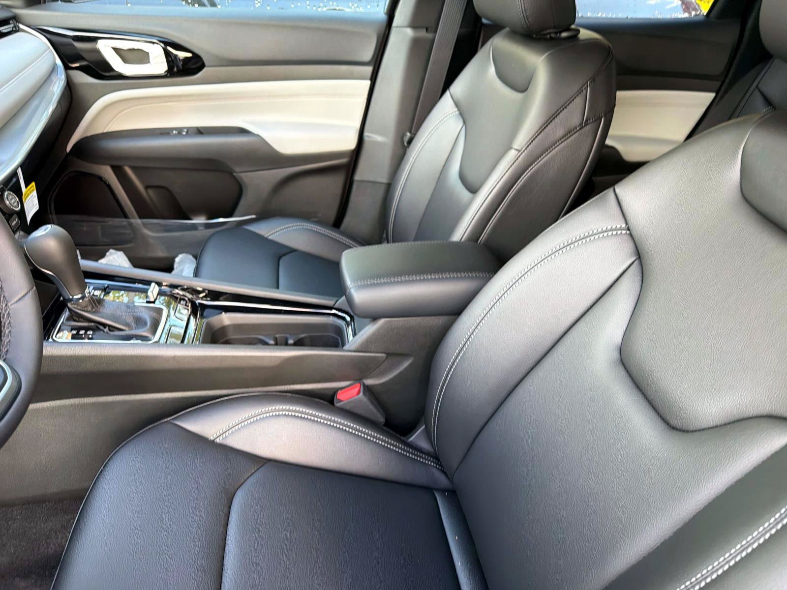 New 2026 Jeep Compass Limited AWD/4WD image 8