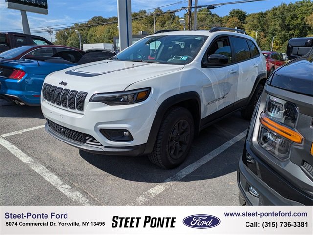 Used 2022 Jeep Cherokee Latitude w/ Sun & Sound Group