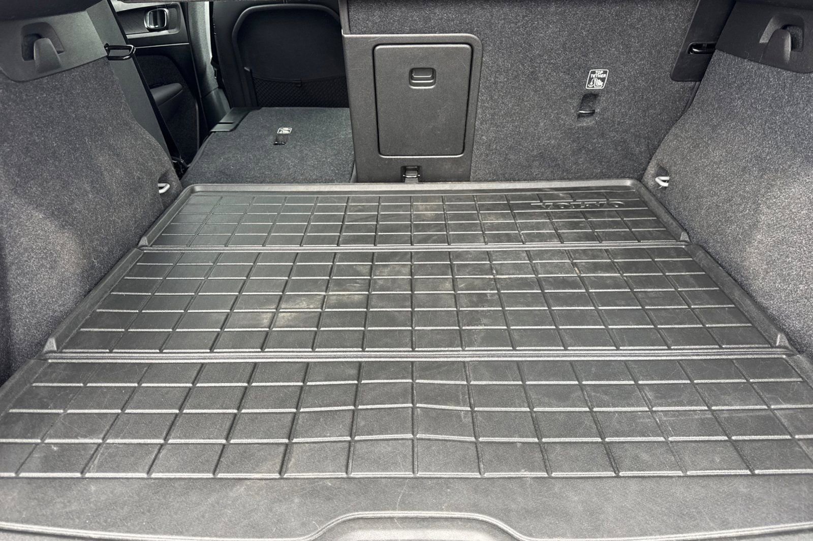 Certified 2023 Volvo XC40 Recharge Ultimate w/ Protection Package Premier AWD/4WD image 18