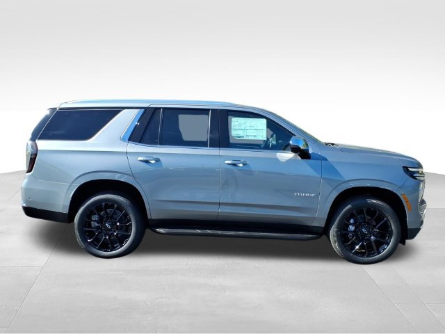 New 2027 Chevrolet Tahoe Premier w/ Sun And Tow Package AWD/4WD image 2