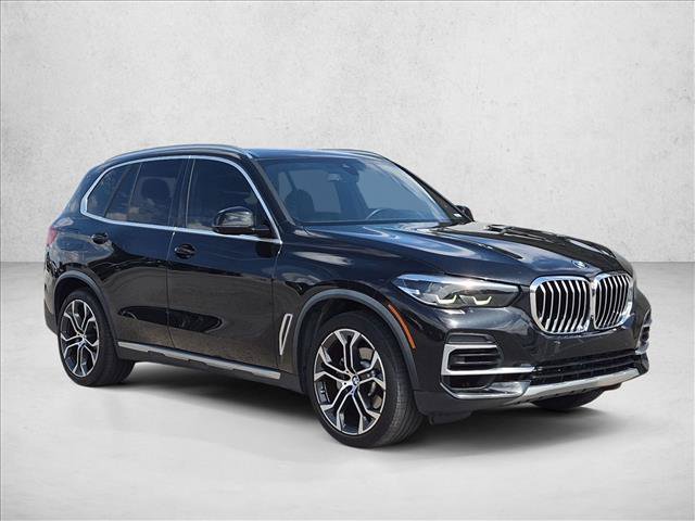 Used 2022 BMW X5 sDrive40i w/ Parking Assistance Package RWD image 3