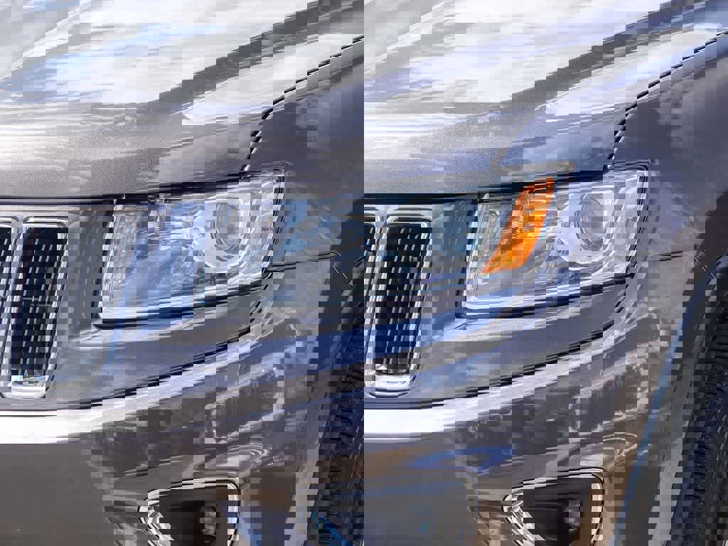 Used 2015 Jeep Grand Cherokee Laredo w/ Quick Order Package 23E image 8