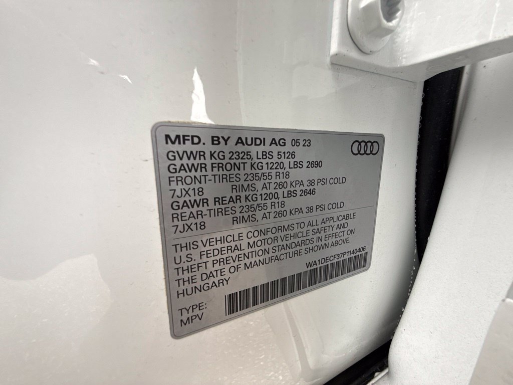 Used 2023 Audi Q3 2.0T Premium w/ Convenience Package AWD/4WD image 17