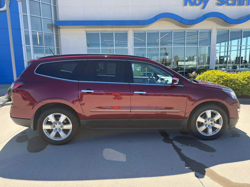 Used 2016 Chevrolet Traverse LTZ FWD image 4