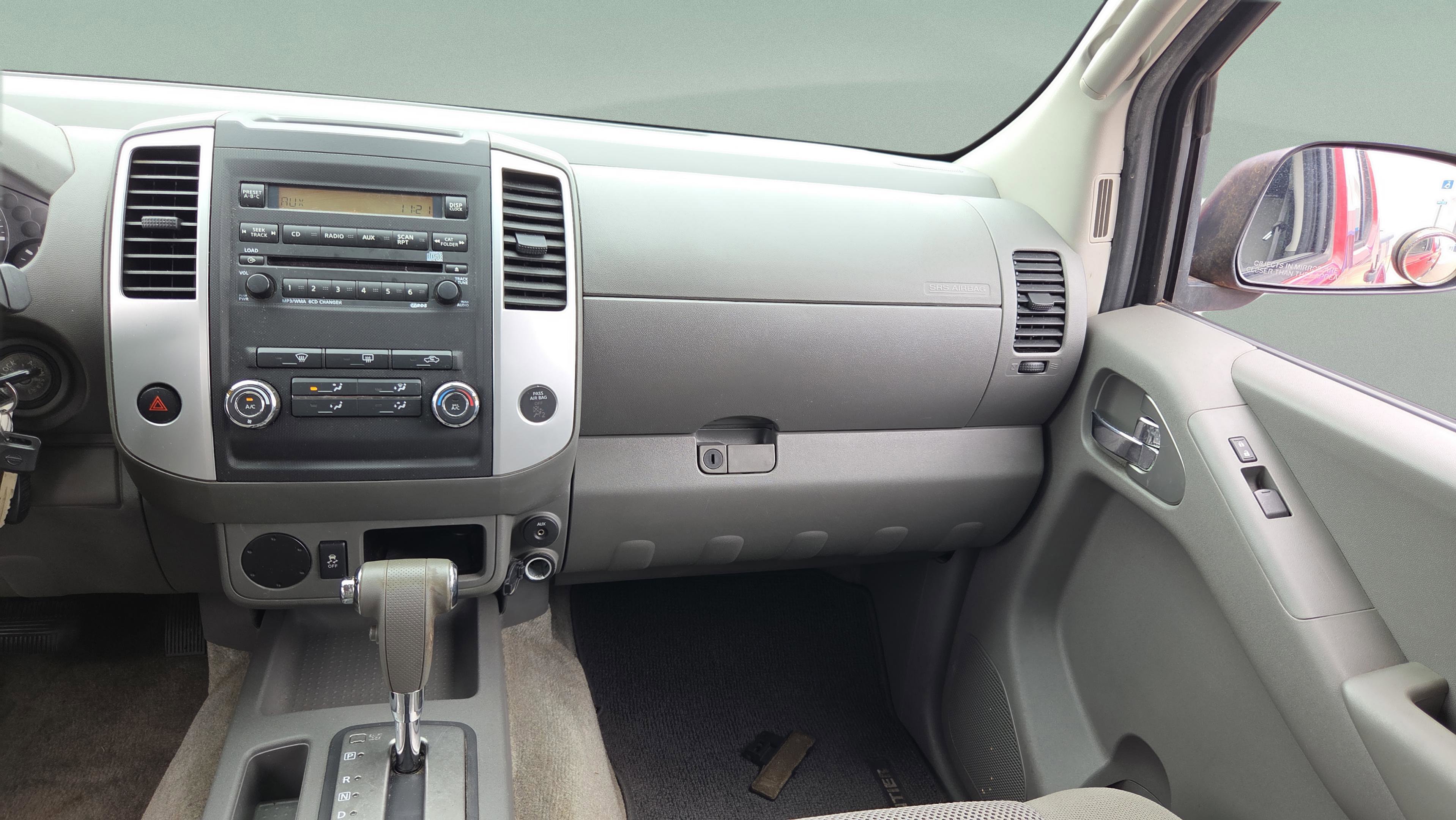 Used 2012 Nissan Frontier SV w/ SV Premium Utility Pkg RWD image 10