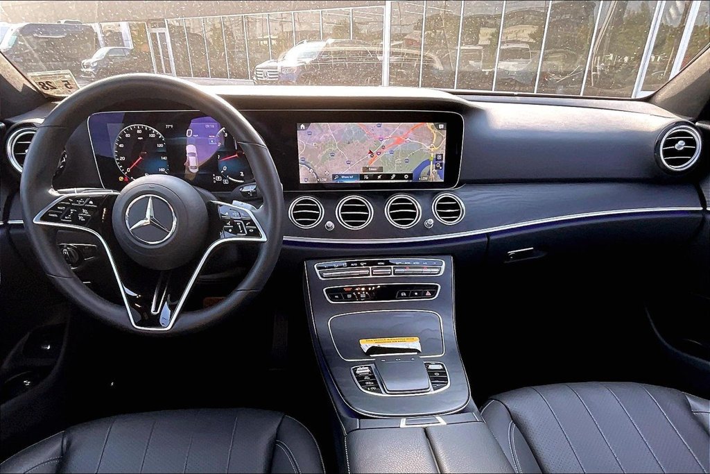 Certified 2023 Mercedes-Benz E 350 4MATIC Sedan image 13