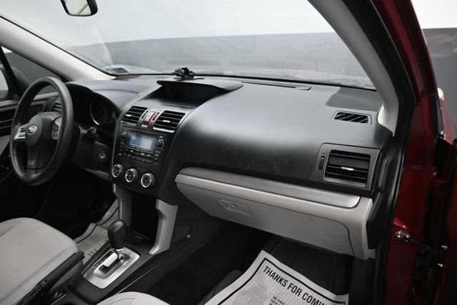 Used 2015 Subaru Forester 2.5i AWD/4WD image 10