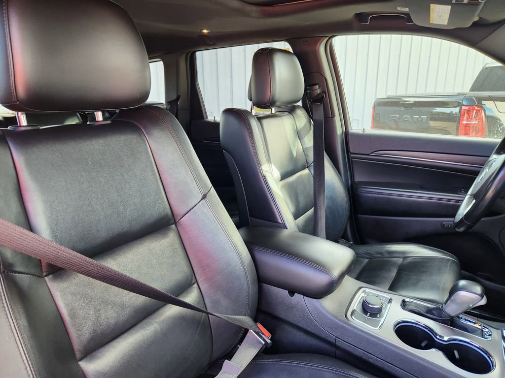 Used 2021 Jeep Grand Cherokee Limited image 14