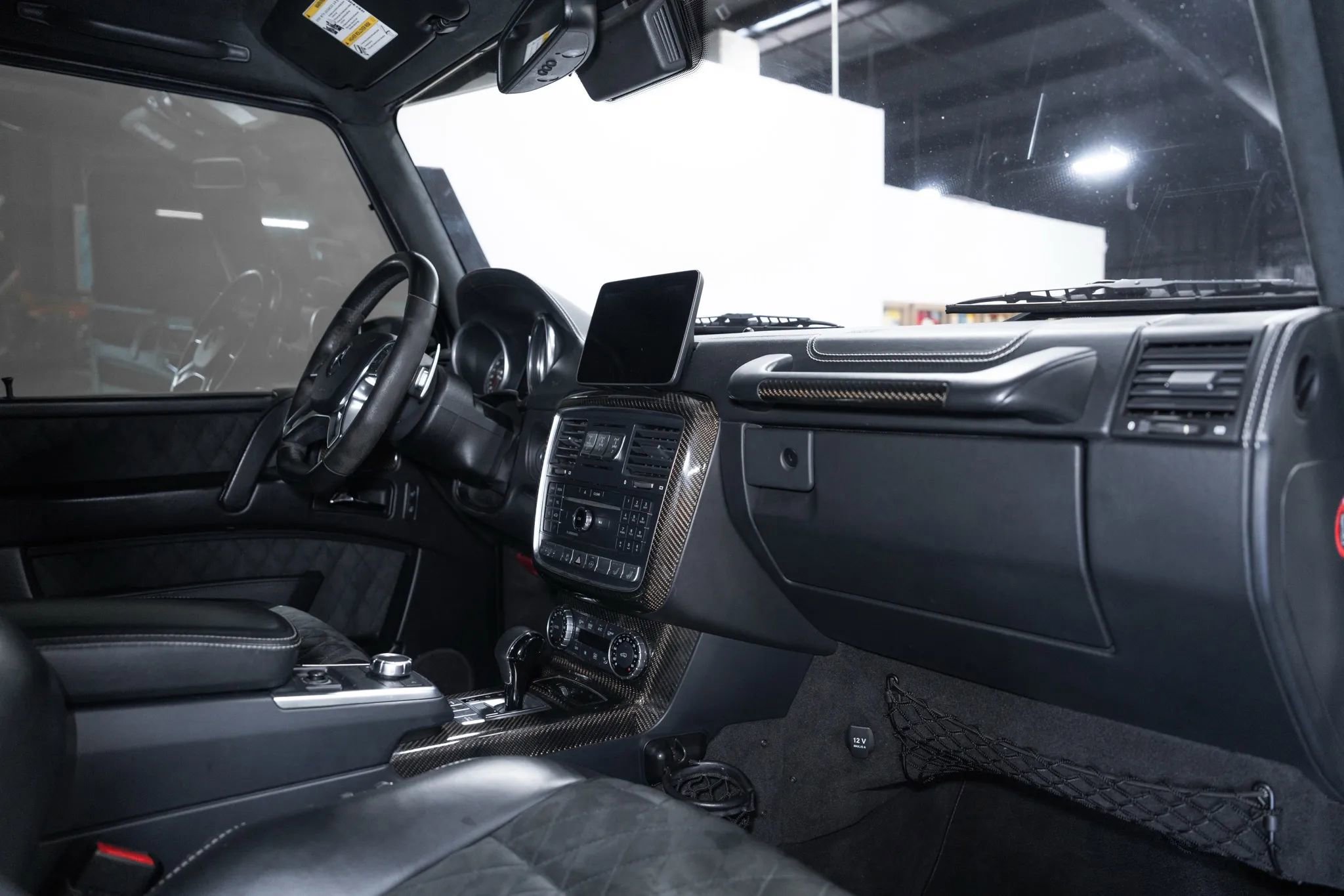 Used 2017 Mercedes-Benz G 550 Squared image 32
