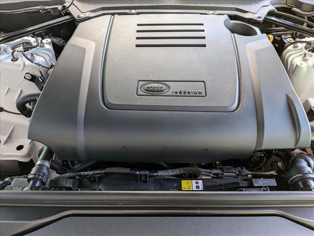 New 2026 Land Rover Discovery S image 16