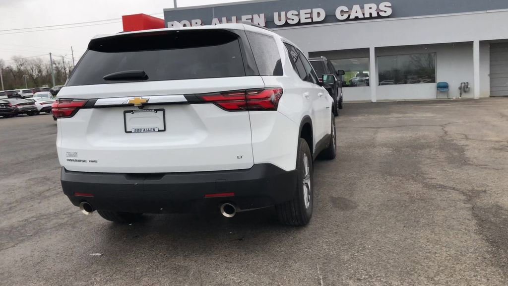 Used 2023 Chevrolet Traverse LT w/ LPO, Floor Liner Package AWD/4WD image 7