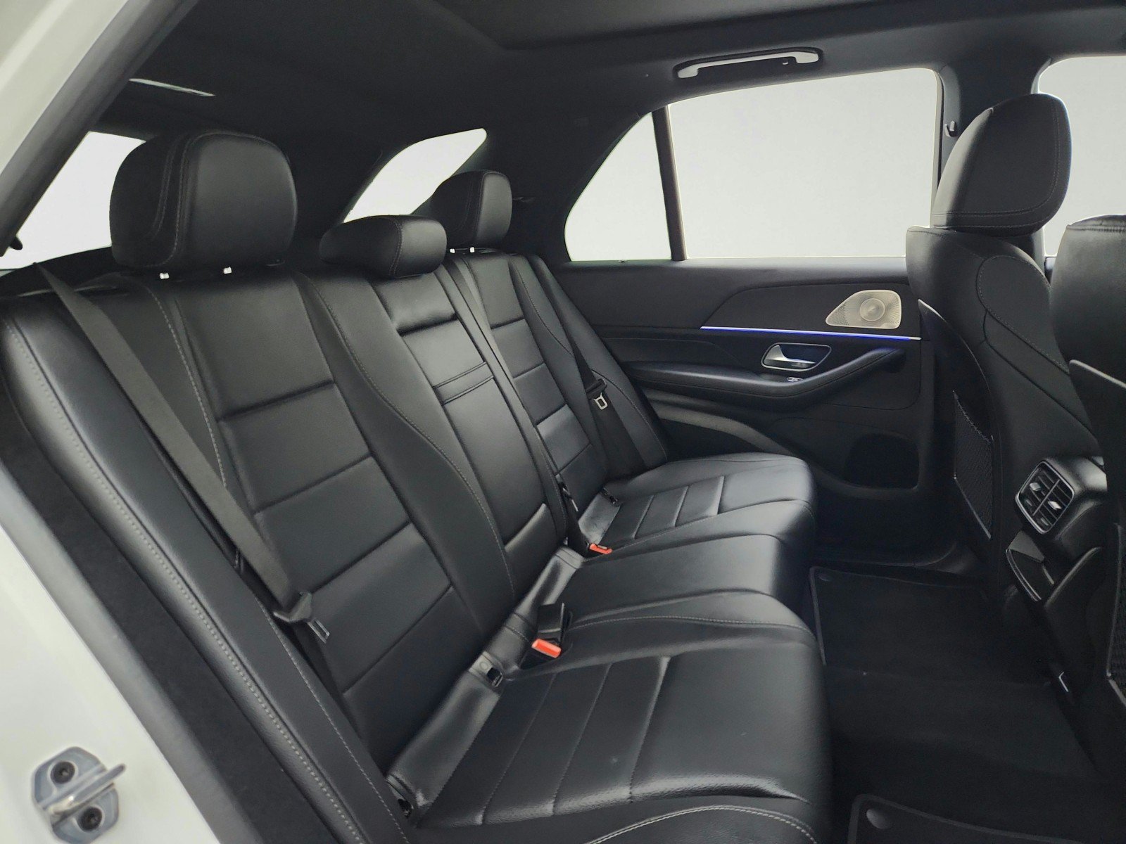 Certified 2025 Mercedes-Benz GLE 450e 4MATIC image 32