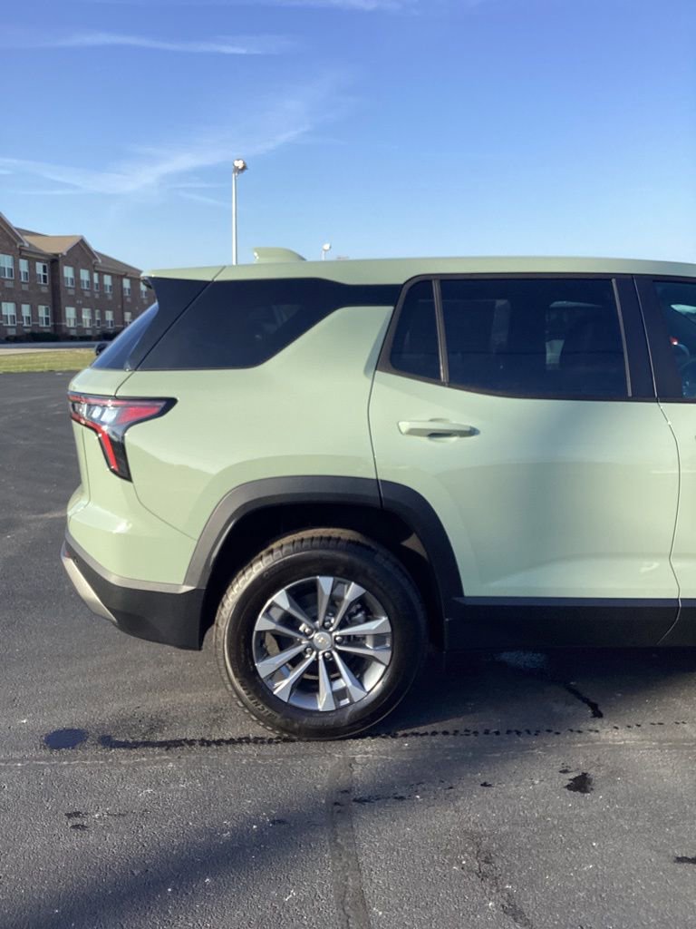 New 2026 Chevrolet Equinox LT w/ Convenience Package II image 6