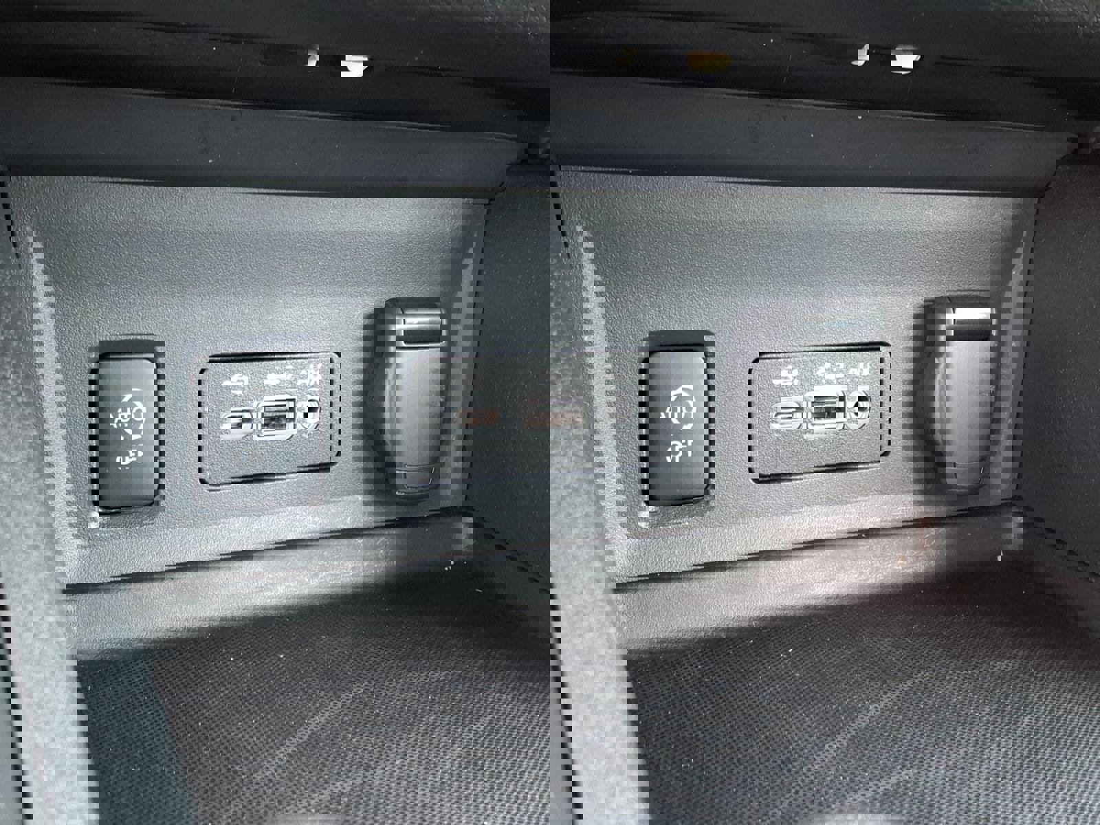 Used 2025 Nissan Sentra SV image 18