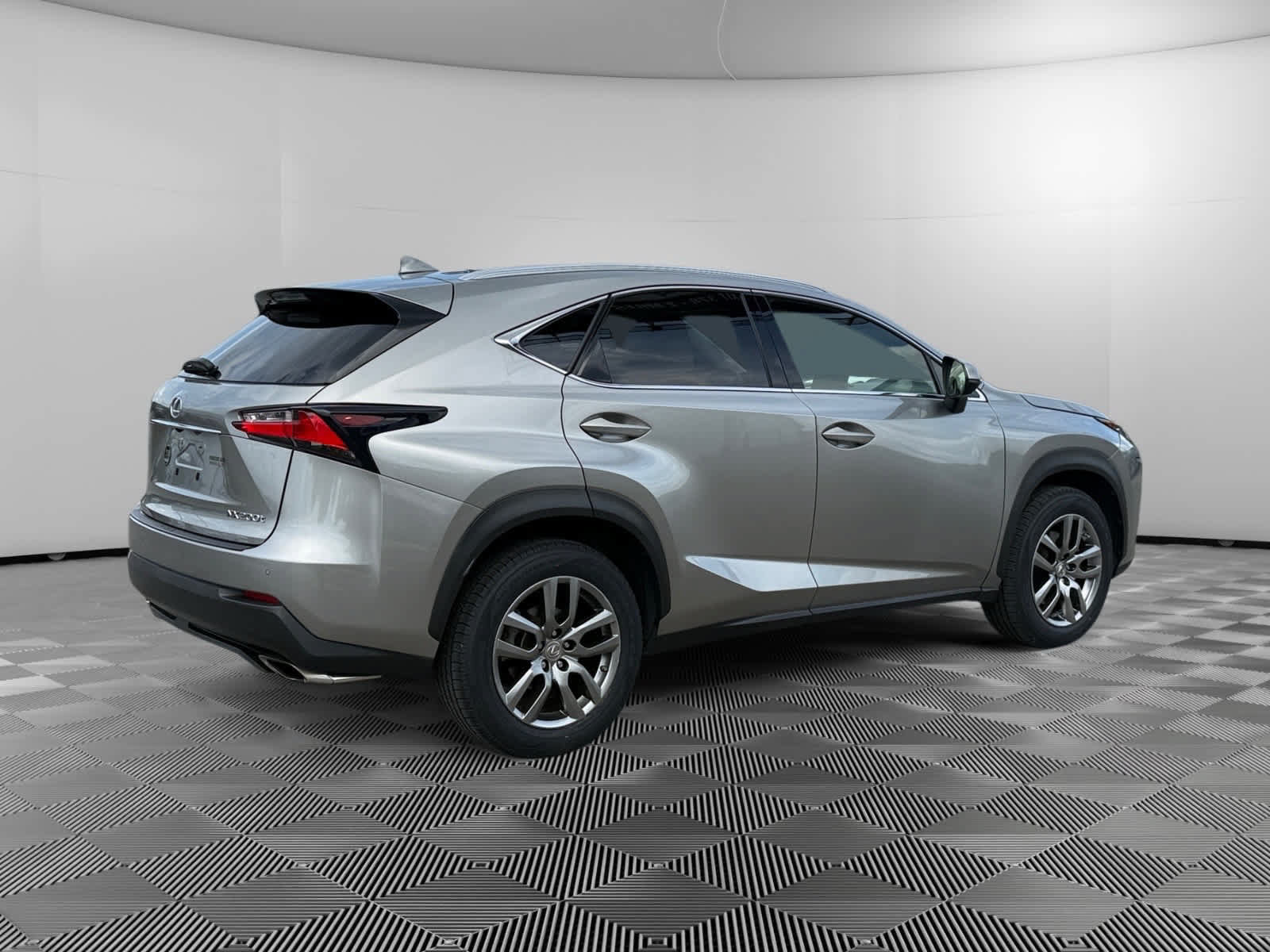 Used 2015 Lexus NX 200t AWD w/ Luxury Package image 5