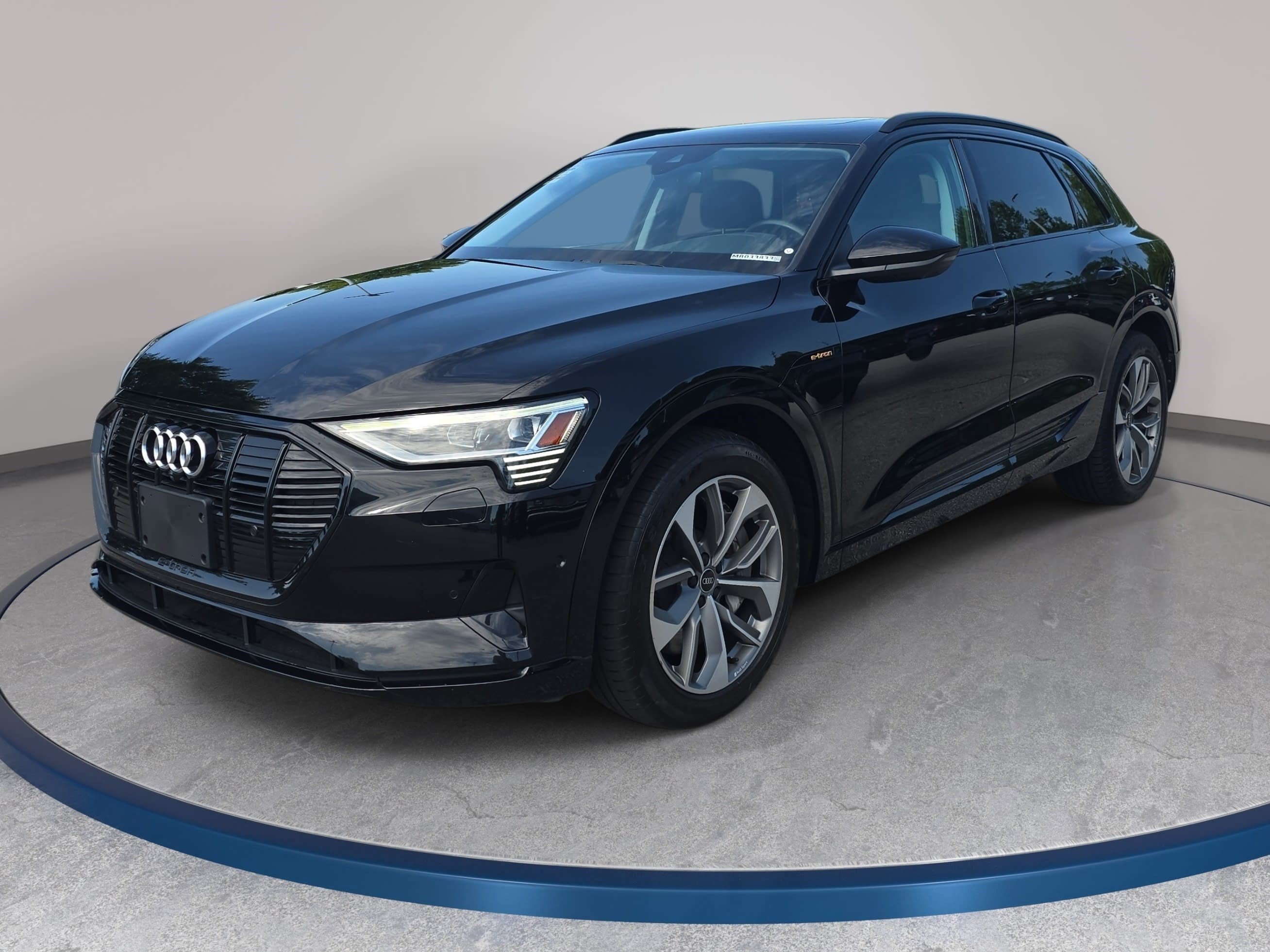 Used 2021 Audi e-tron Premium Plus w/ Premium Plus Package