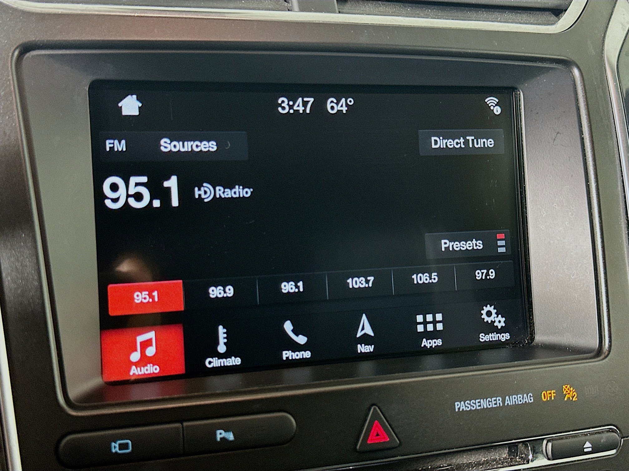 Used 2018 Ford Explorer Sport w/ Equipment Group 401A AWD/4WD image 21