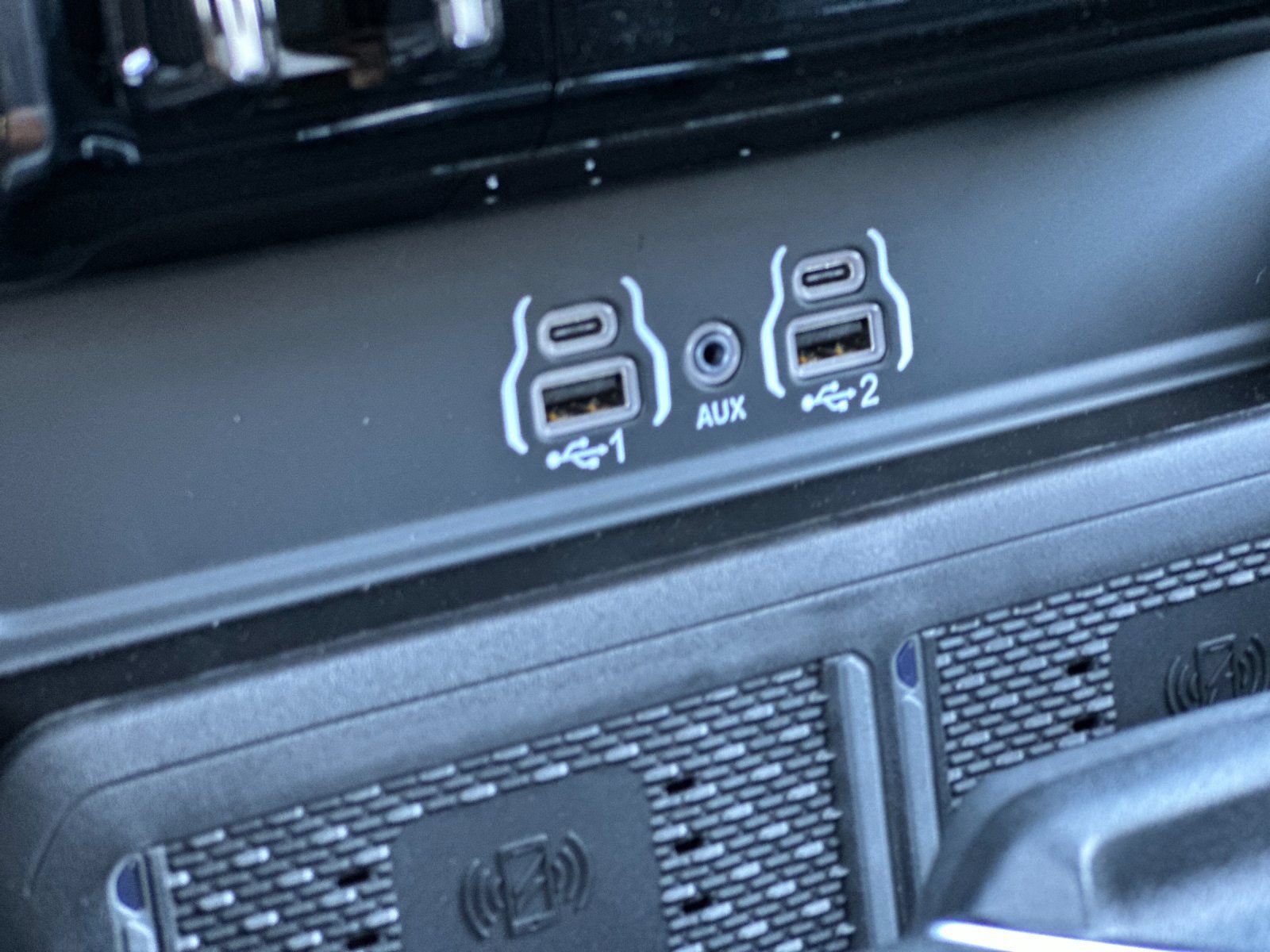 New 2026 RAM 2500 Laramie AWD/4WD image 23