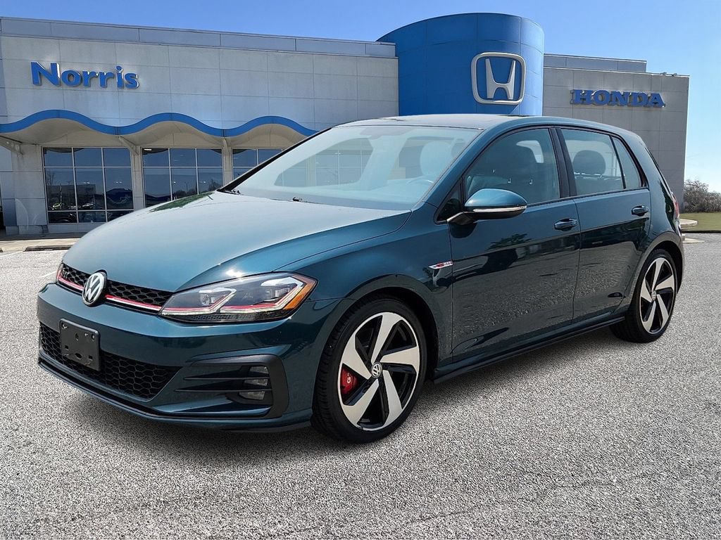 Used 2018 Volkswagen GTI SE w/ SE Leather Package FWD image 2