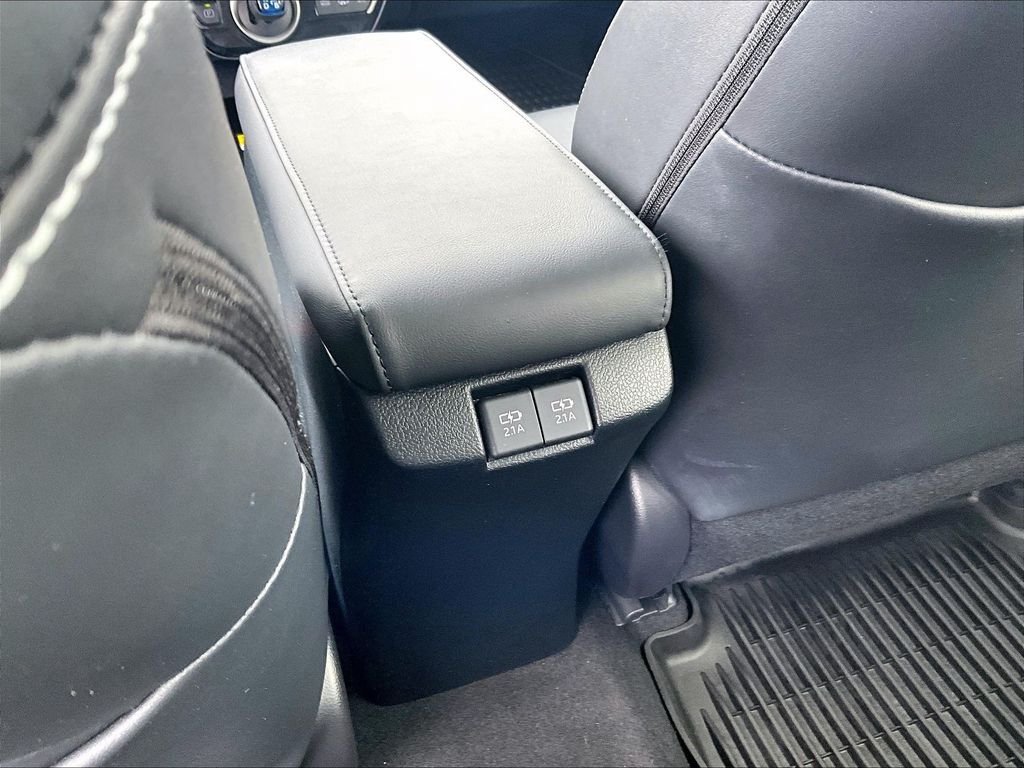 Used 2022 Toyota Prius Prime XLE FWD image 28