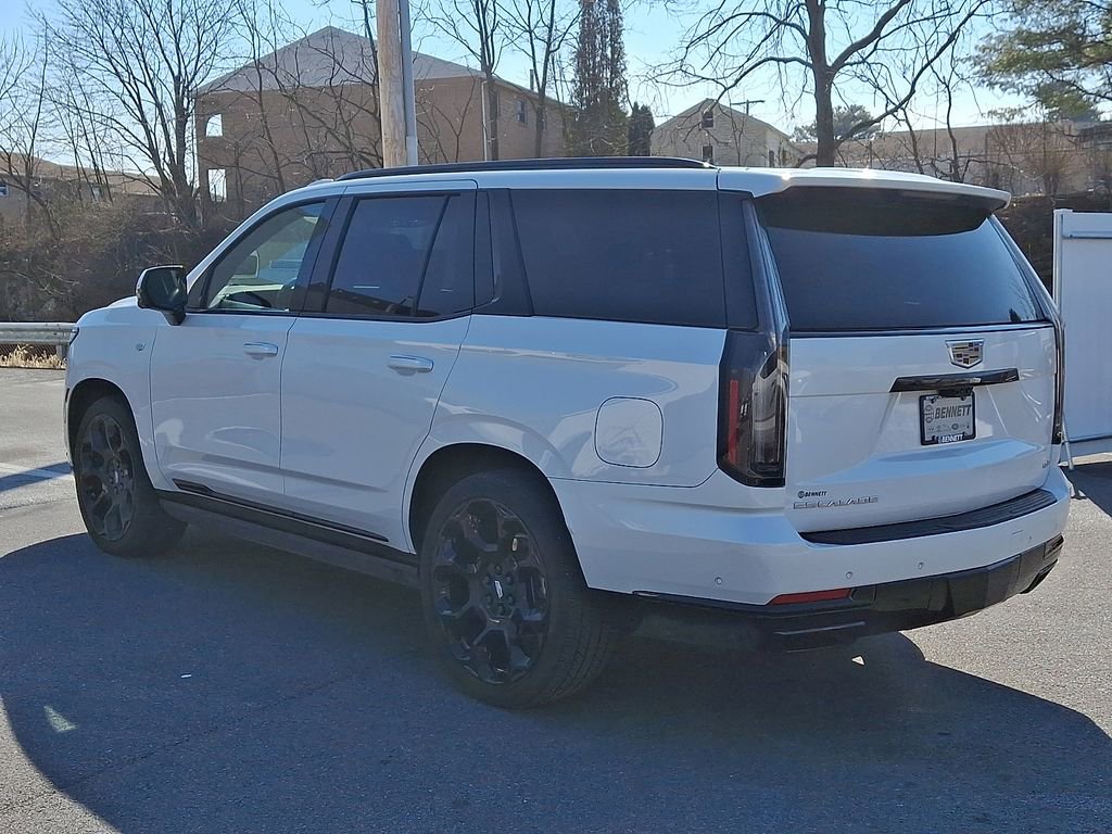 Used 2025 Cadillac Escalade Sport Platinum image 2