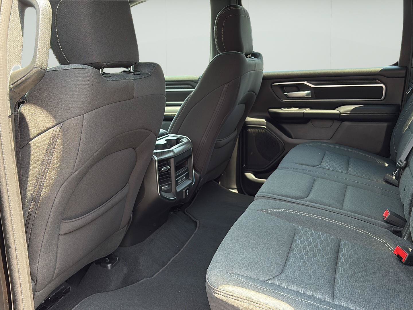New 2026 RAM 1500 Big Horn AWD/4WD image 34