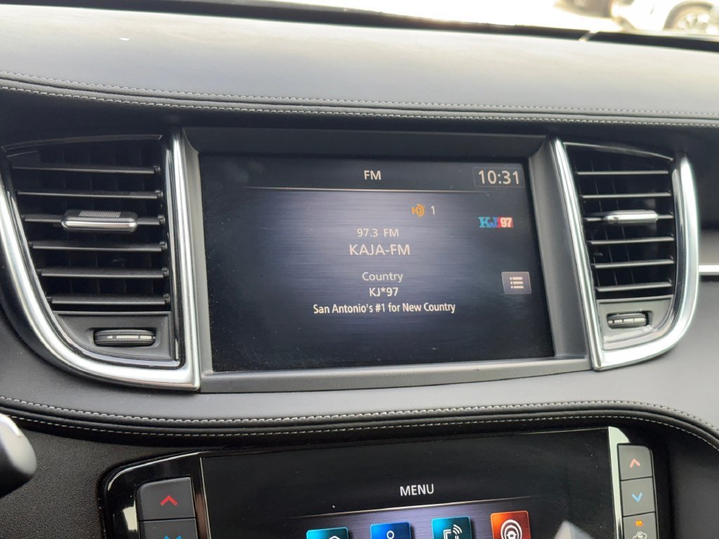 Used 2023 INFINITI QX50 Luxe FWD image 17
