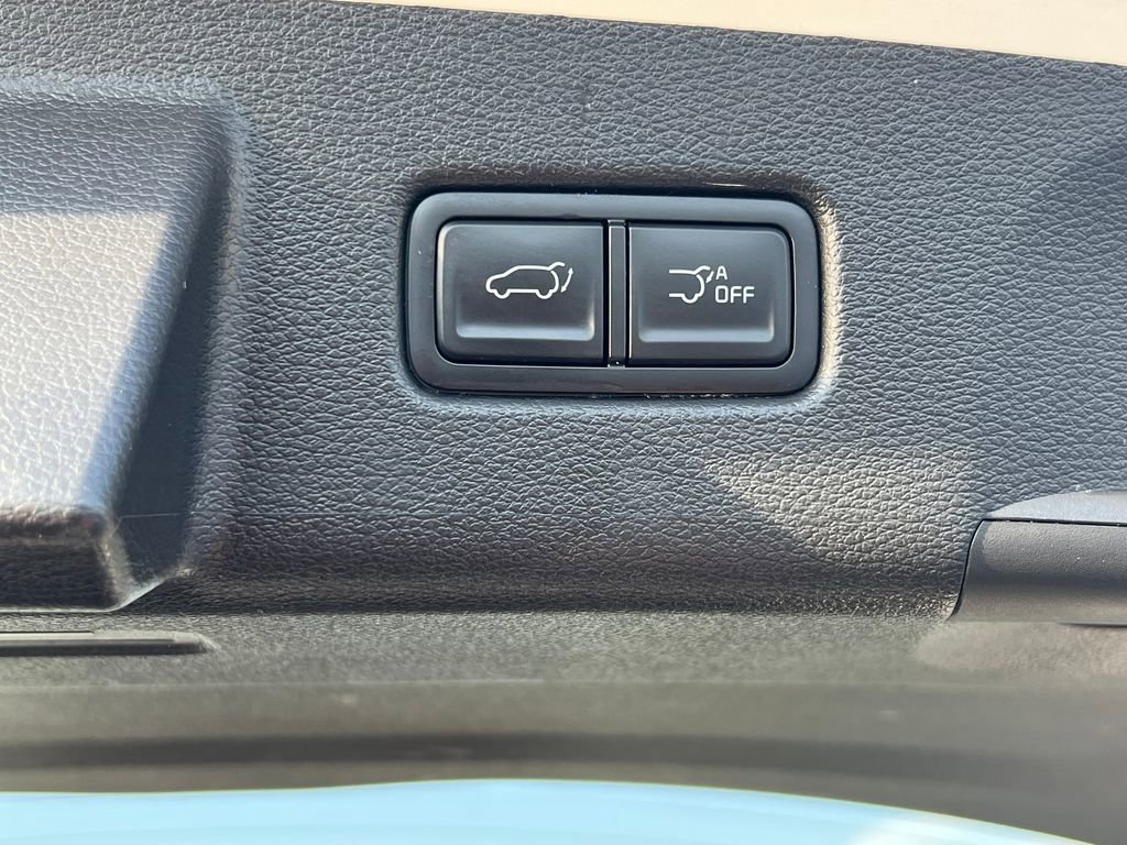 Used 2025 Kia Telluride S image 18