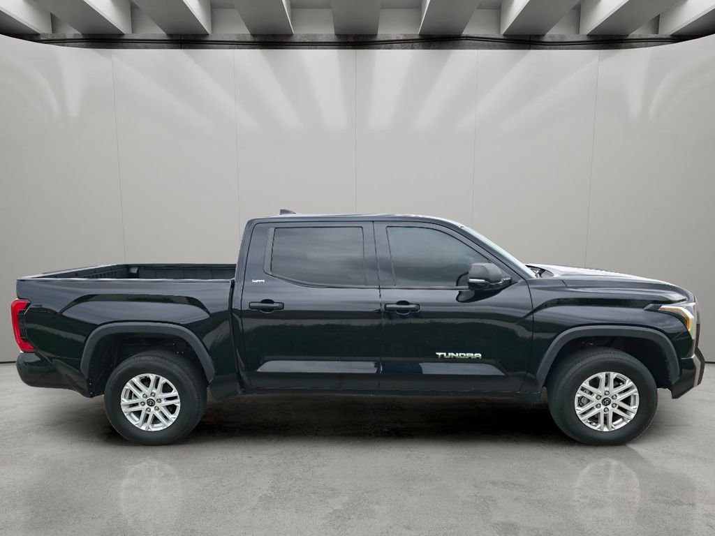Used 2024 Toyota Tundra SR5 w/ SR5 Convenience Package AWD/4WD image 6