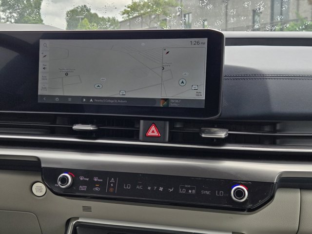 Certified 2025 Kia Carnival SX Prestige FWD image 20