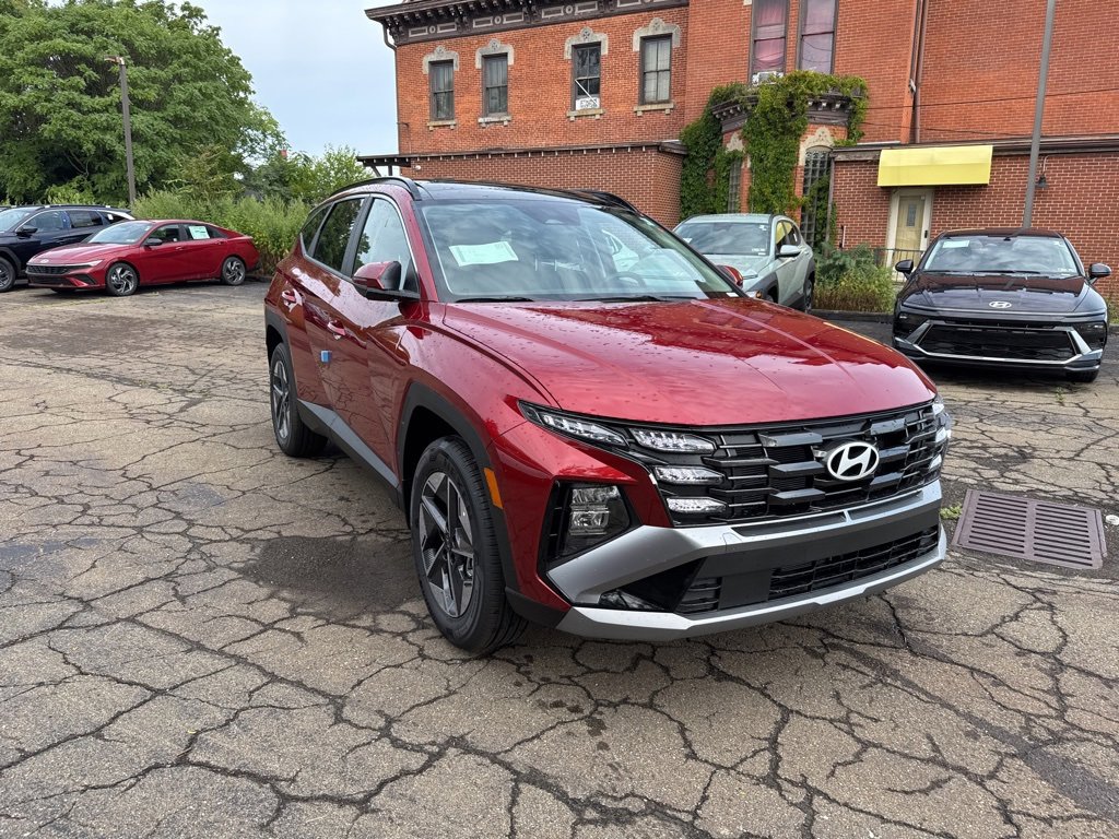 New 2025 Hyundai Tucson SEL image 1