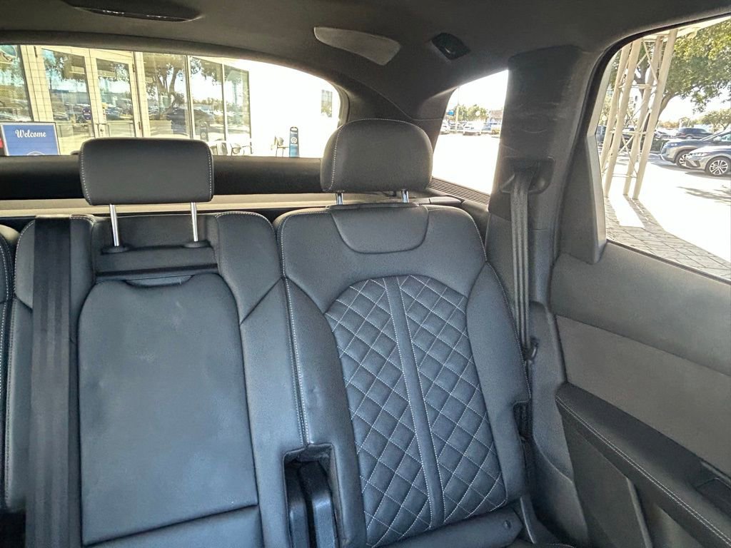 Used 2023 Audi SQ7 Premium Plus image 13
