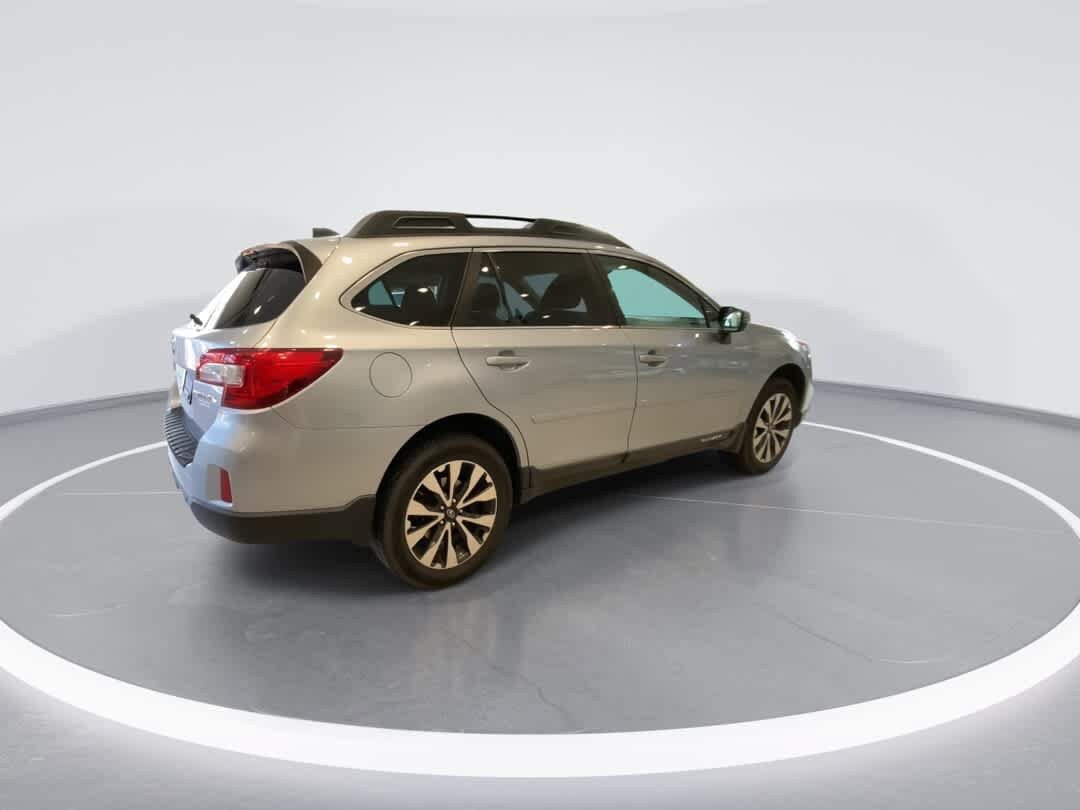 Used 2016 Subaru Outback 2.5i Limited AWD/4WD image 8