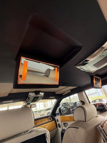 Used 2009 Rolls-Royce Phantom Sedan RWD image 34
