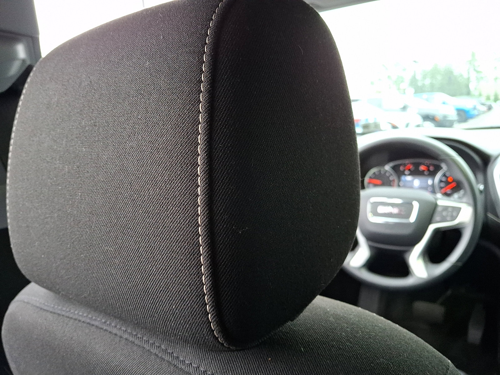 Certified 2023 GMC Acadia SLE image 13