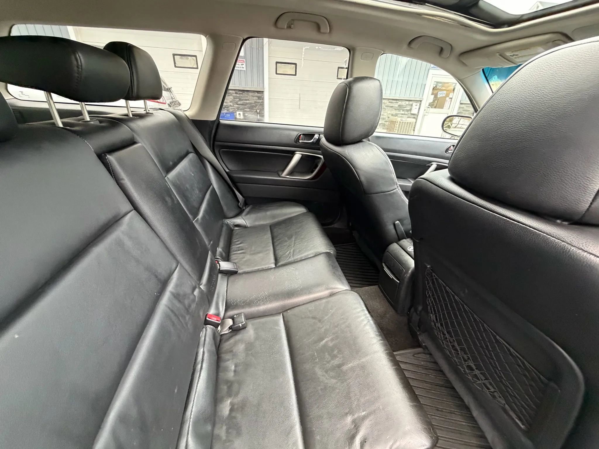 Used 2009 Subaru Outback 2.5i Limited image 16