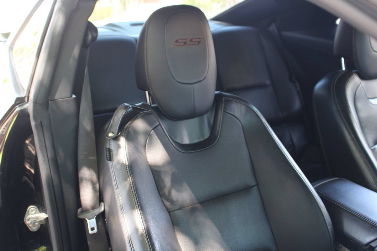 Used 2013 Chevrolet Camaro SS w/ RS Package RWD image 17