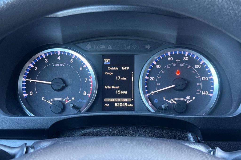 Used 2019 Toyota Highlander LE image 23
