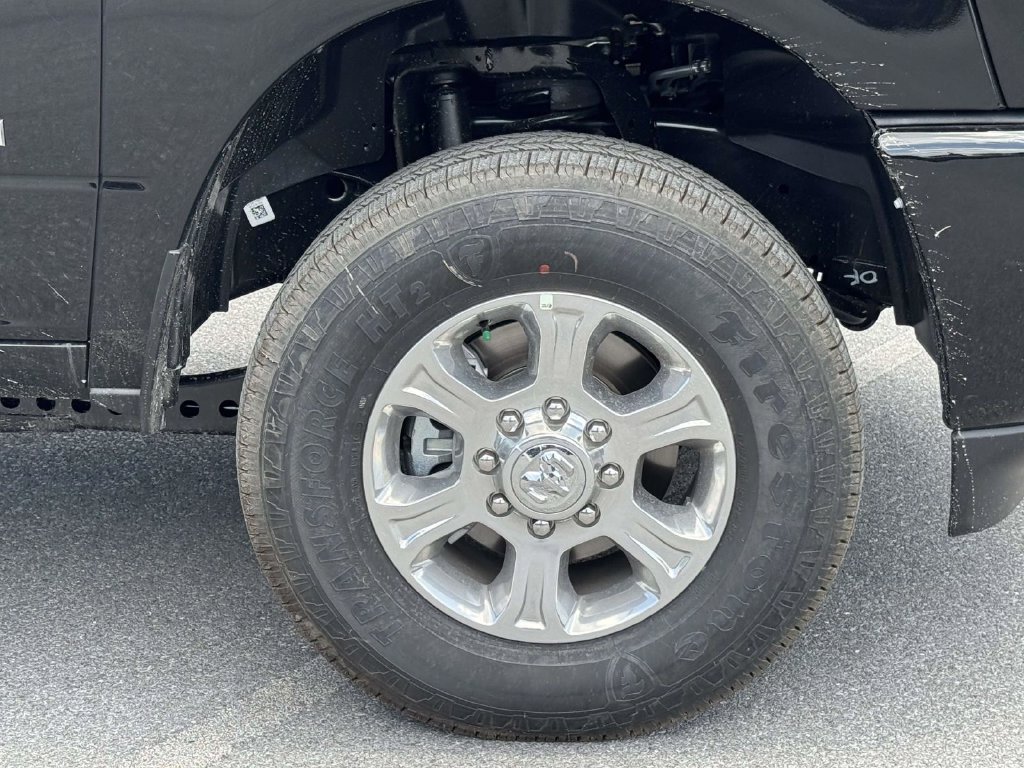 New 2026 RAM 2500 Big Horn AWD/4WD image 11