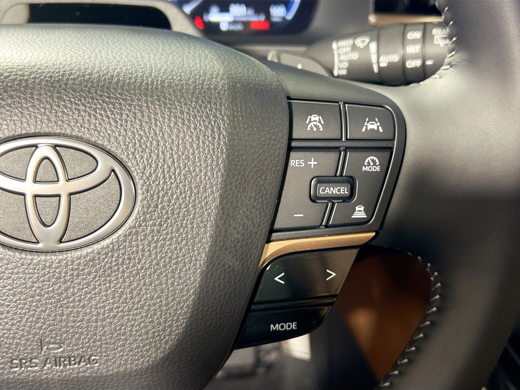 New 2025 Toyota Crown Signia image 19