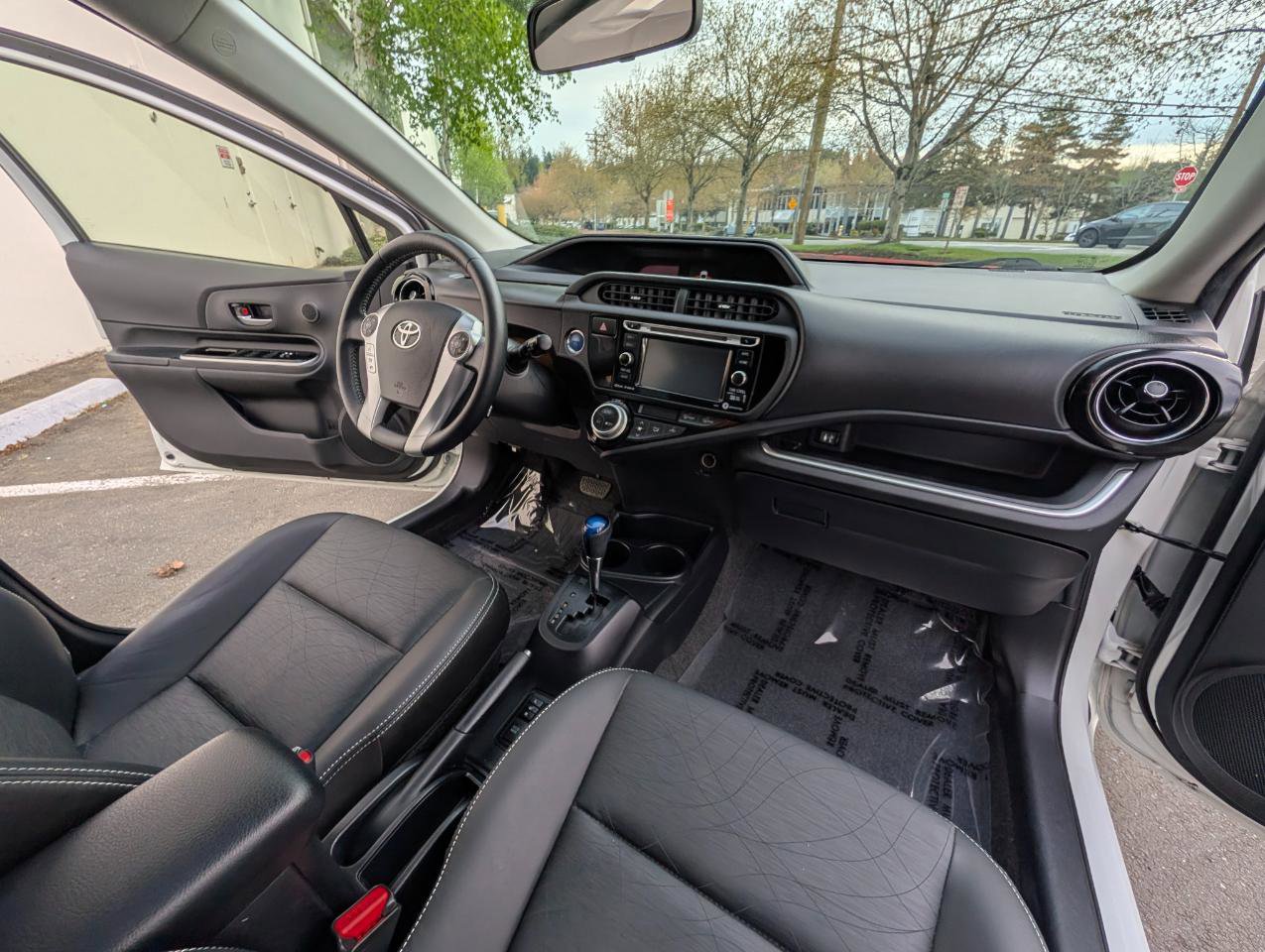 Used 2016 Toyota Prius C Four FWD image 11