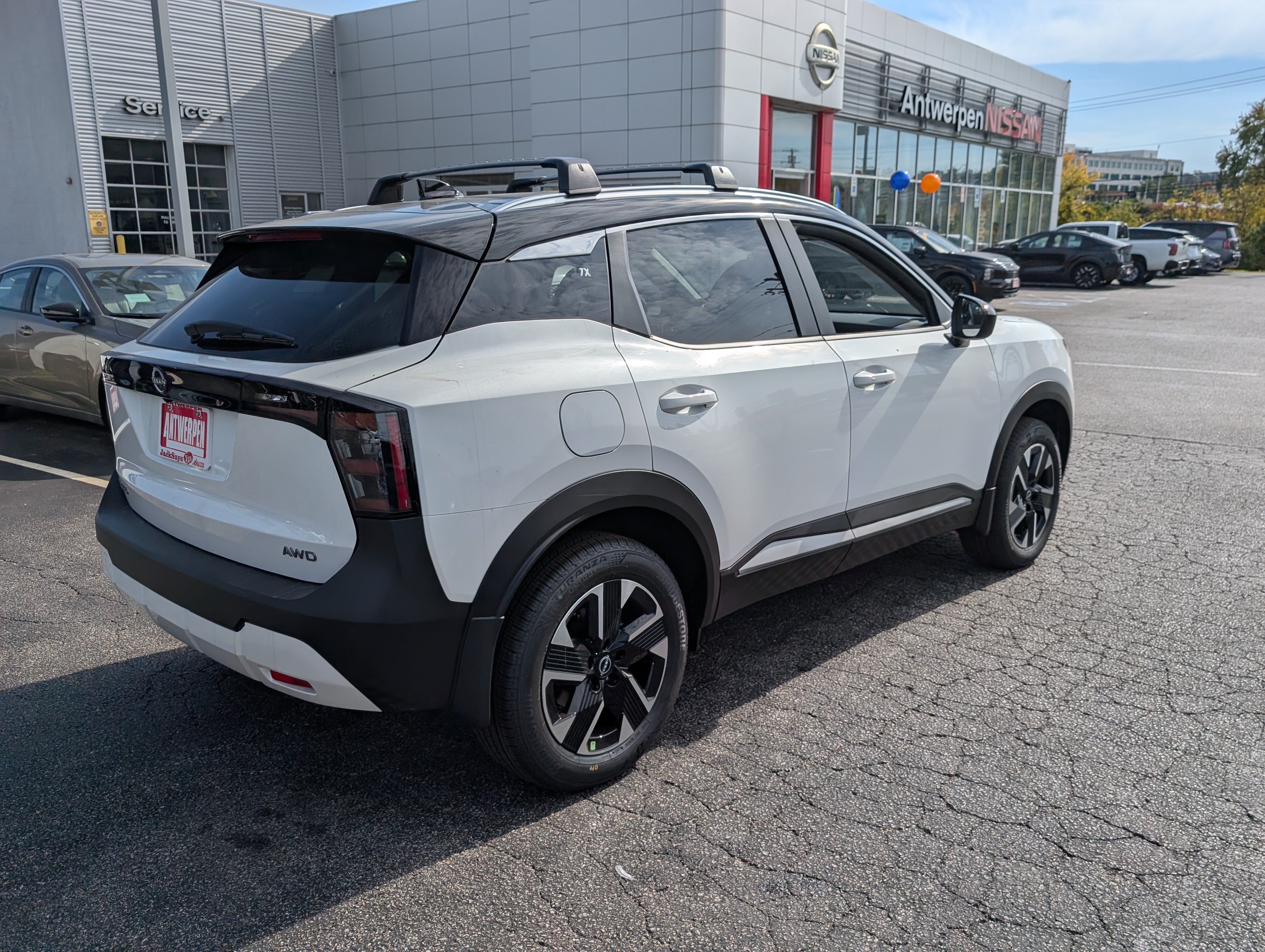 New 2027 Nissan Kicks SV AWD/4WD image 3