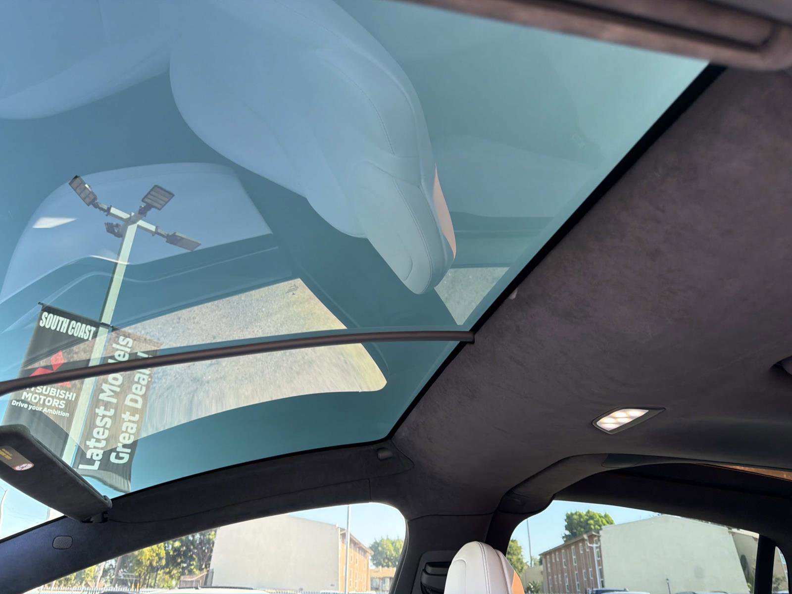 Used 2018 Tesla Model X 75D image 16